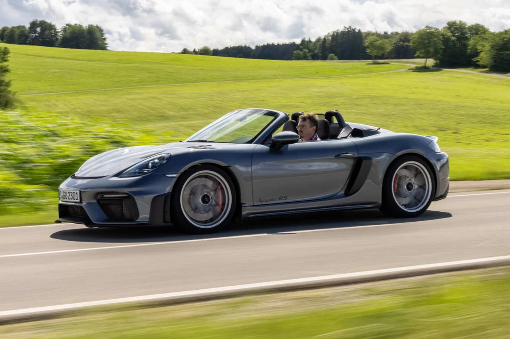 Spyder RS pokazuje pełnię możliwości ostatniej generacji modelu 718 /fot.Porsche / Juergen Tap