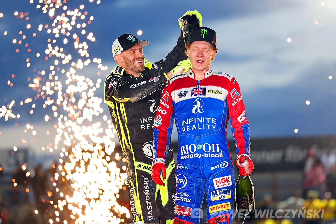 Martin Vaculik i Daniel Bewley na podium Grand Prix. Martin Vaculik i Daniel Bewley na podium Grand Prix.