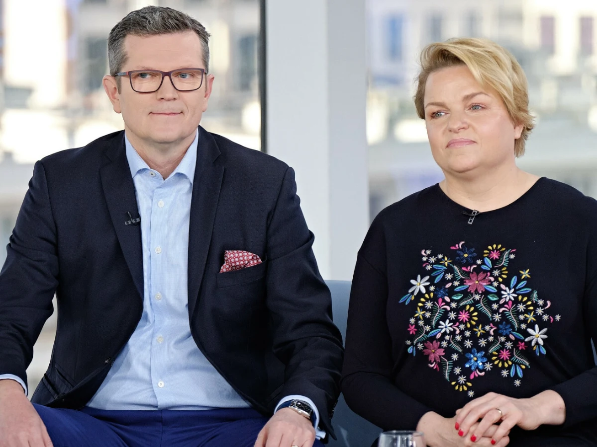 Koniec małżeństwa Bosackiej. Mąż już spakował walizki i odszedł do innej Koniec małżeństwa Bosackiej. Mąż już spakował walizki i odszedł do innej