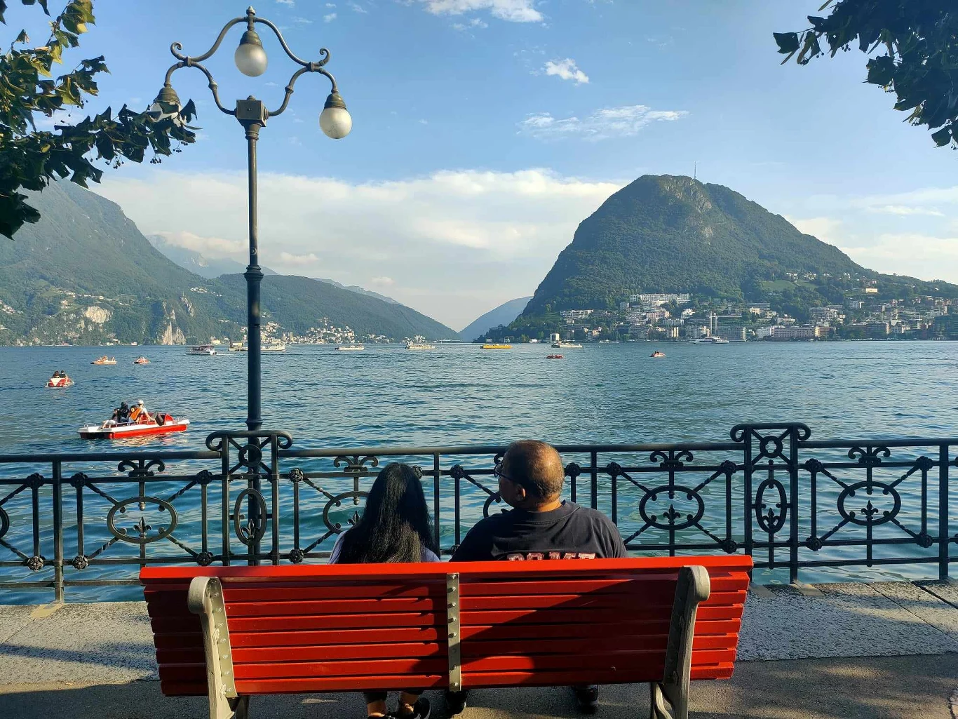 Spokojne popołudnie nad jeziorem Lugano