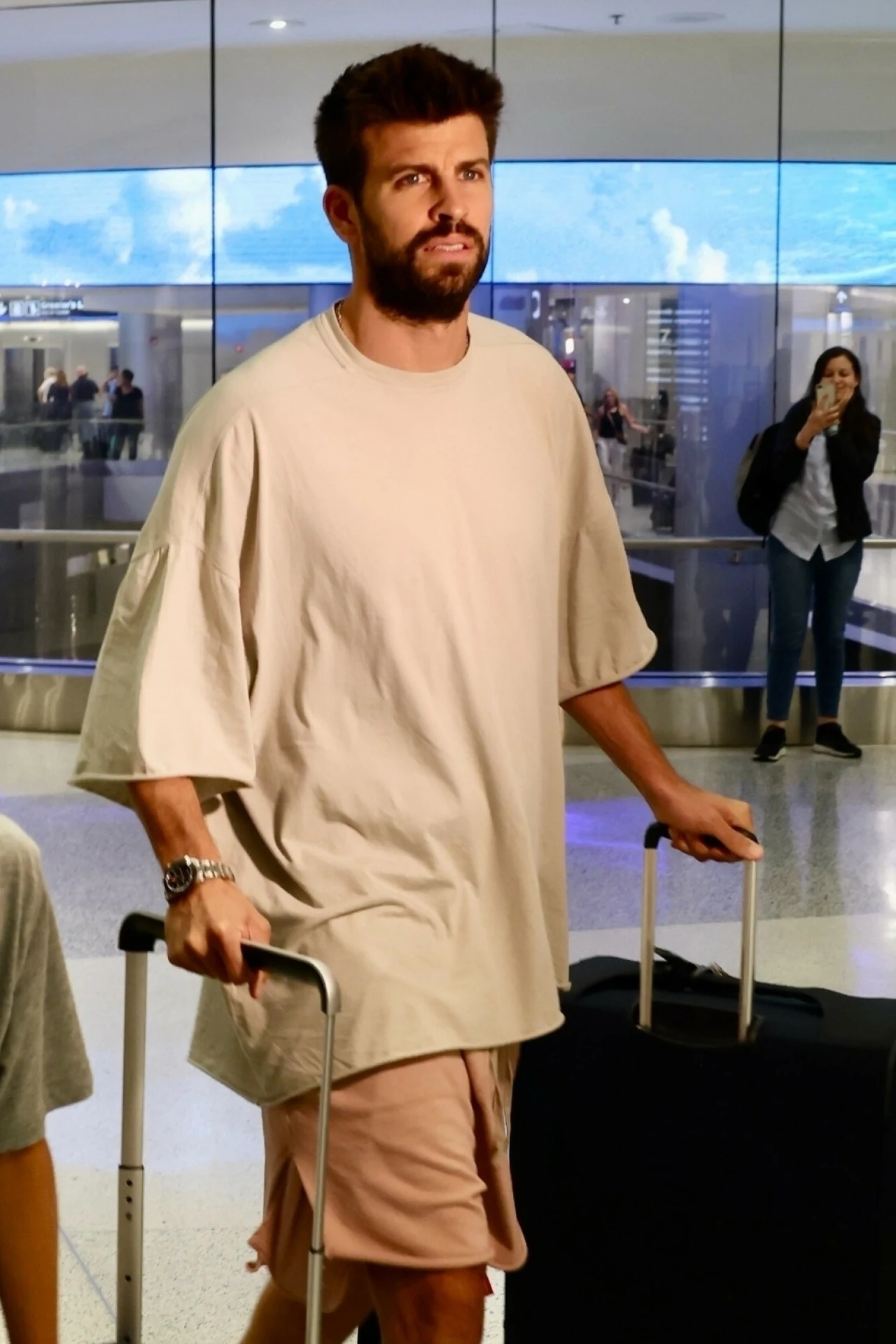 Gerard Piqué Gerard Piqué