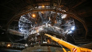 W Dąbrowie Górniczej (dawna Huta Katowice - dzisiaj ArcelorMittal Poland) wyremontowano wielki piec