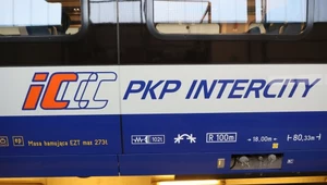 PKP Intercity idzie po rekord. W tle większa liczba pociągów