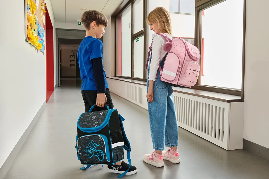 Styl i wygoda to motywy wyróżniające nową kolekcję ubrań przygotowaną na początek roku szkolnego