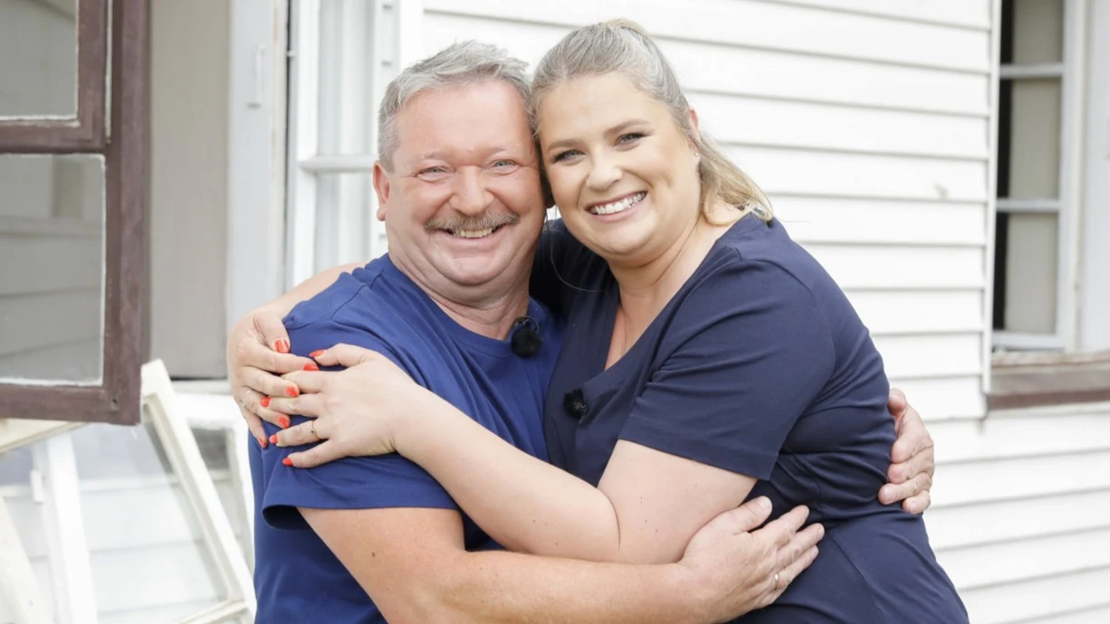 Wiesław Nowobilski i Elżbieta Romanowska na planie "Nasz Nowy Dom" Wiesław Nowobilski i Elżbieta Romanowska na planie "Nasz Nowy Dom"