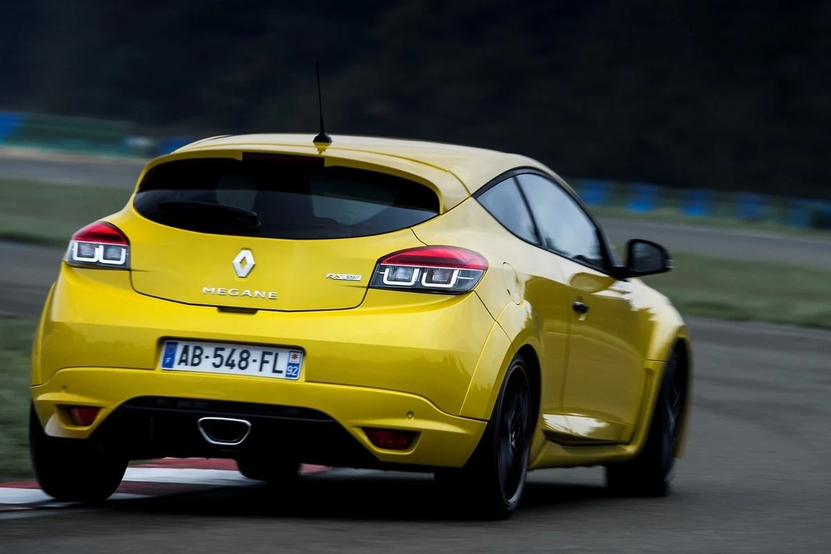 Renault Megane RS - to takim samochodem podróżował m.in. Patryk P. 