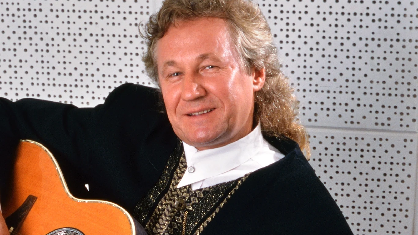 Janusz Laskowski stał się polskim królem melnacholijnych przebojów Janusz Laskowski stał się polskim królem melnacholijnych przebojów