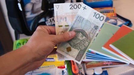 Ile będzie kosztować wyprawka szkolna 2023? 300 złotych może nie wystarczyć