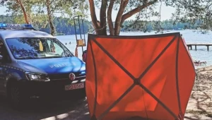 43-latek zmarł po skoku "na główkę"