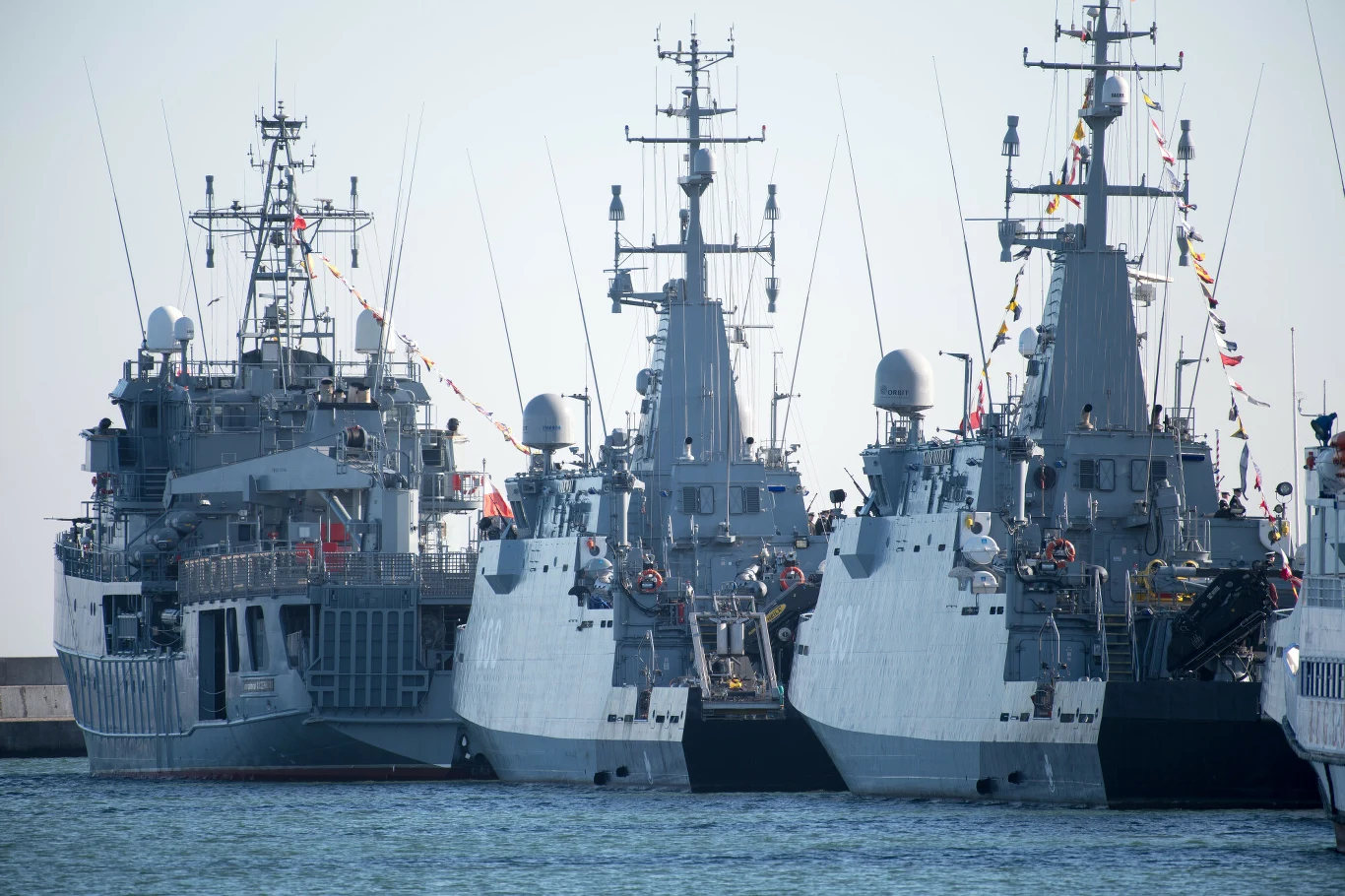 14.02.2023 Gdynia Uroczyste podniesienie bandery na niszczycielu min ORP Mewa 603 14.02.2023 Gdynia Uroczyste podniesienie bandery na niszczycielu min ORP Mewa 603