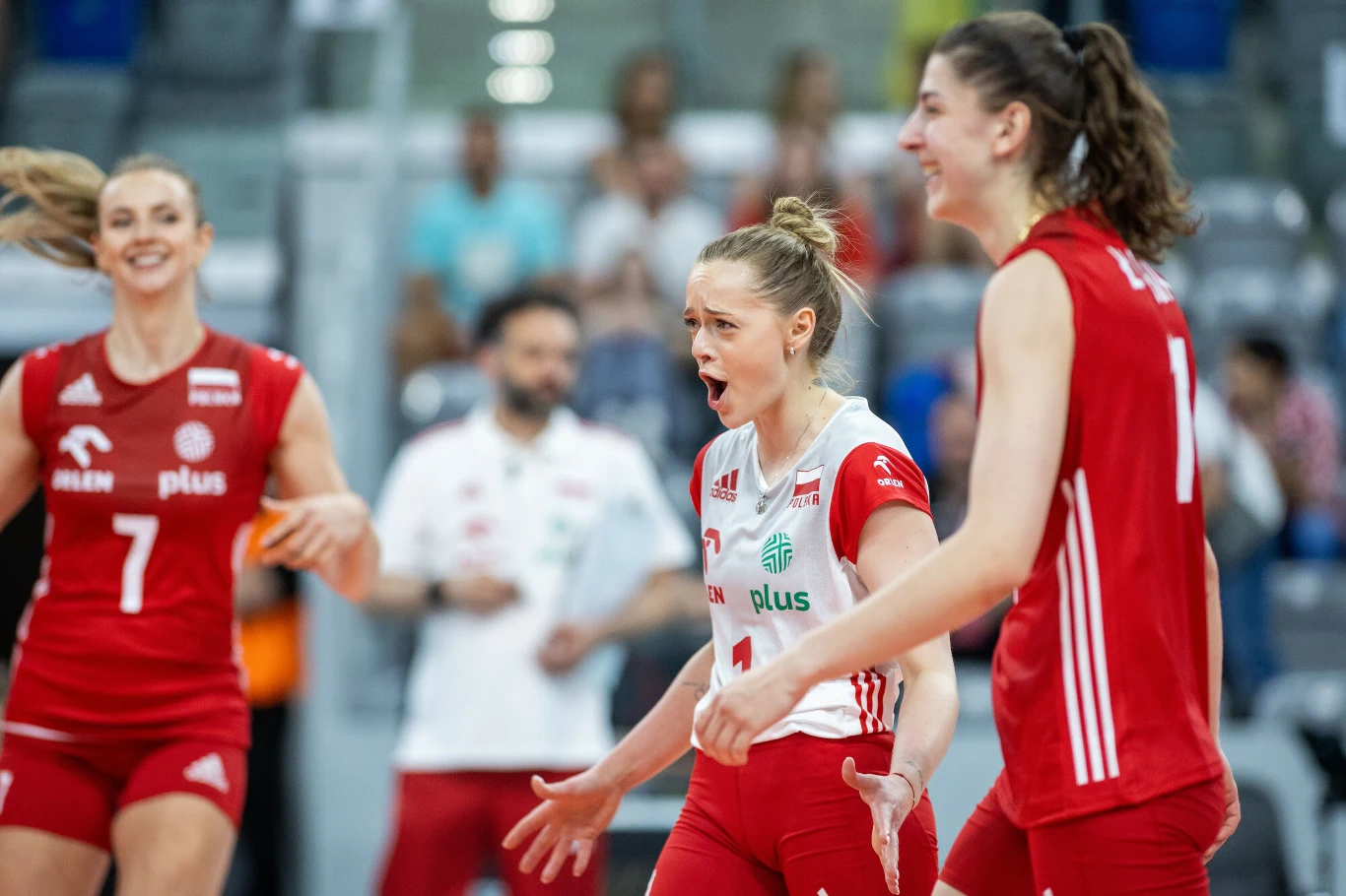 Maria Stenzel (biała koszulka) i Martyna Łukasik Maria Stenzel (biała koszulka) i Martyna Łukasik