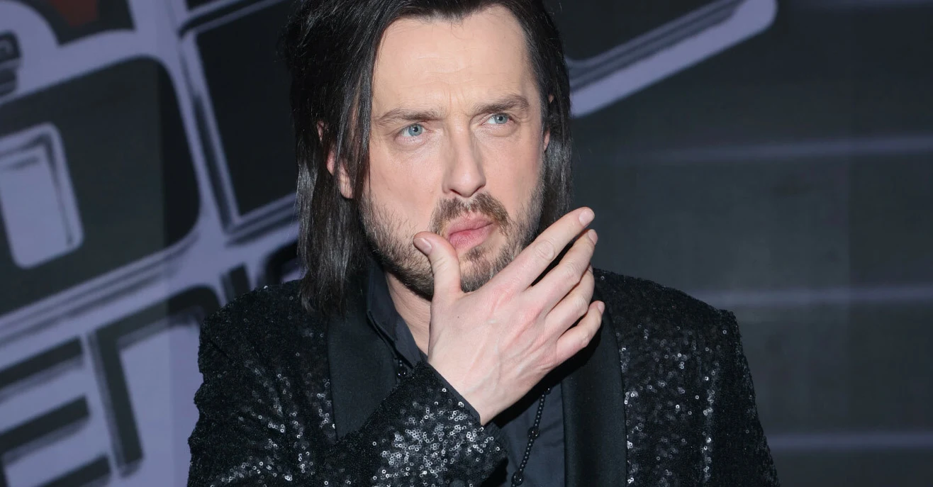 Piotr Cugowski na planie "The Voice Senior" Piotr Cugowski na planie "The Voice Senior"