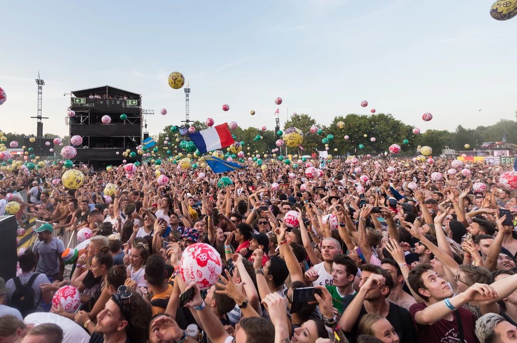 Sziget Festival co roku odwiedzają setki tysięcy ludzi
