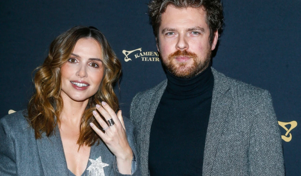 Marta Żmuda Trzebiatowska, Kamil Kula Marta Żmuda Trzebiatowska, Kamil Kula