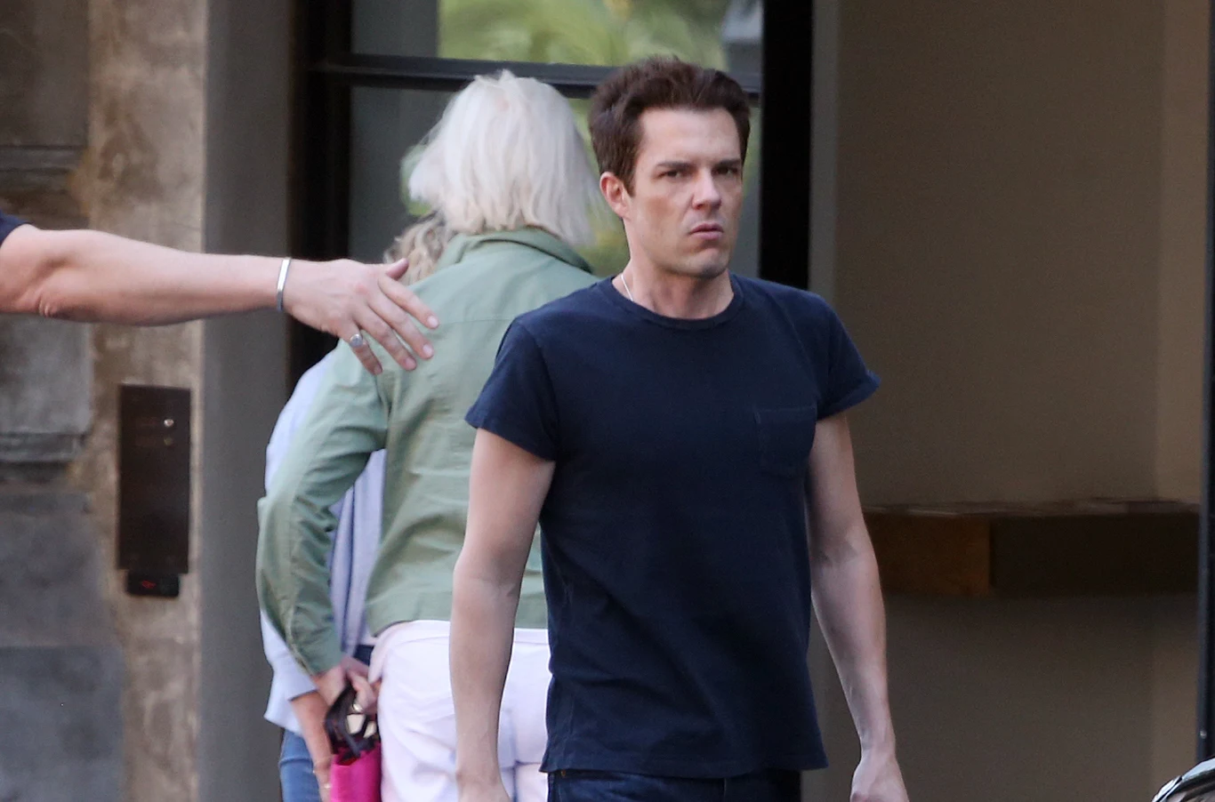 Brandon Flowers z The Killers podpadł fanom w Gruzji Brandon Flowers z The Killers podpadł fanom w Gruzji