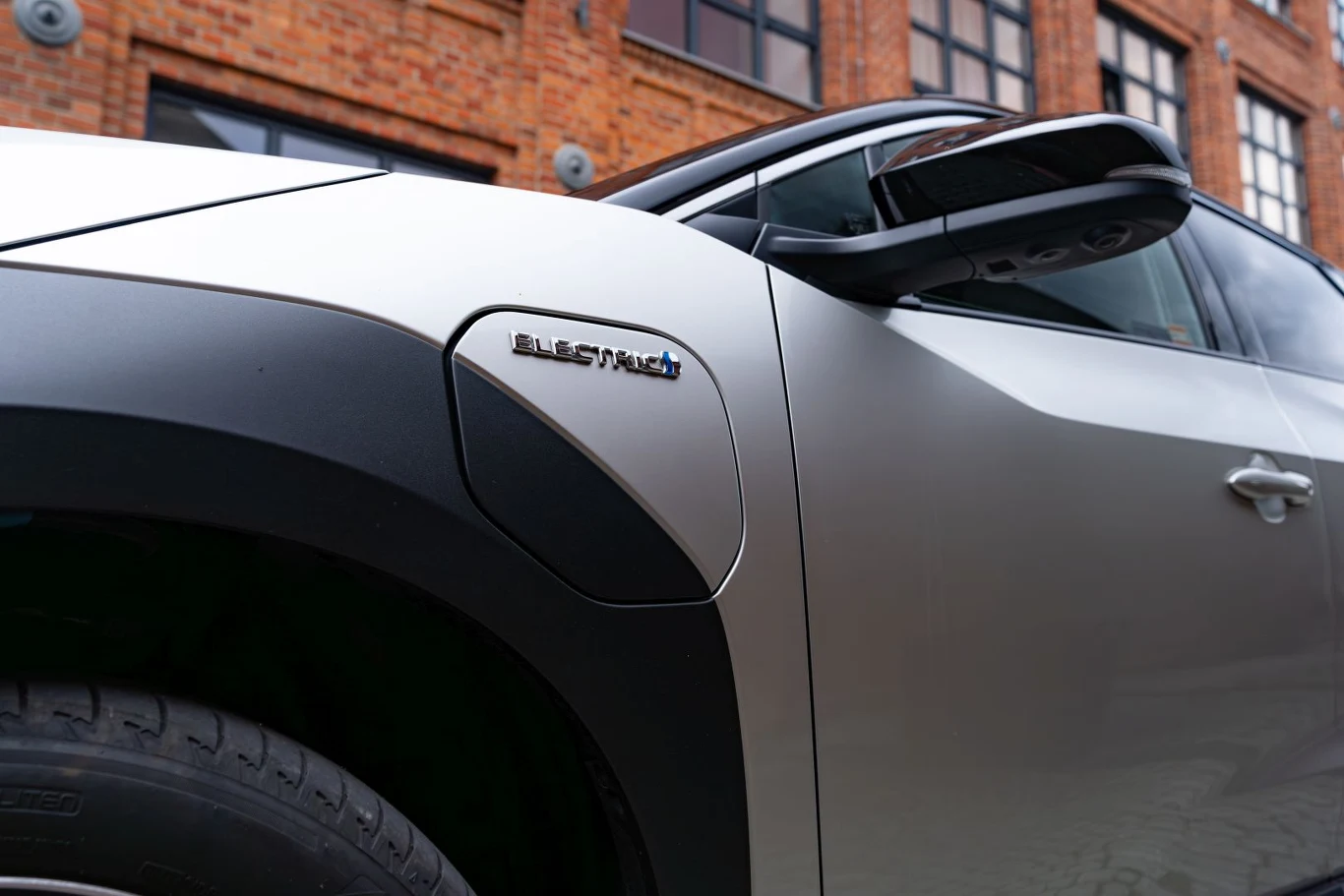 Toyota bZ4X 218 KM 4x4 XMODE