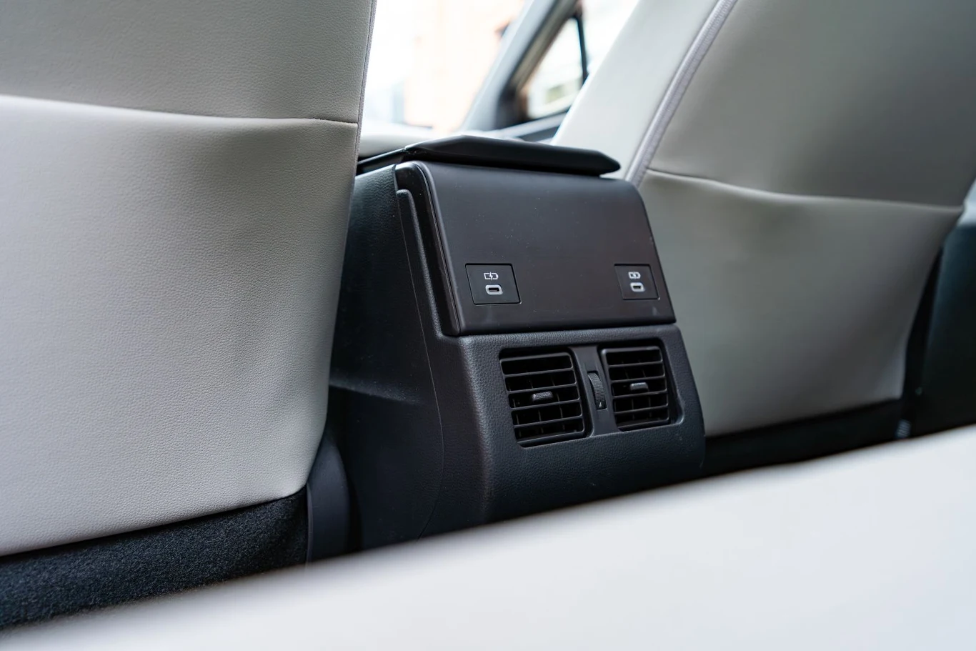 Toyota bZ4X 218 KM 4x4 XMODE