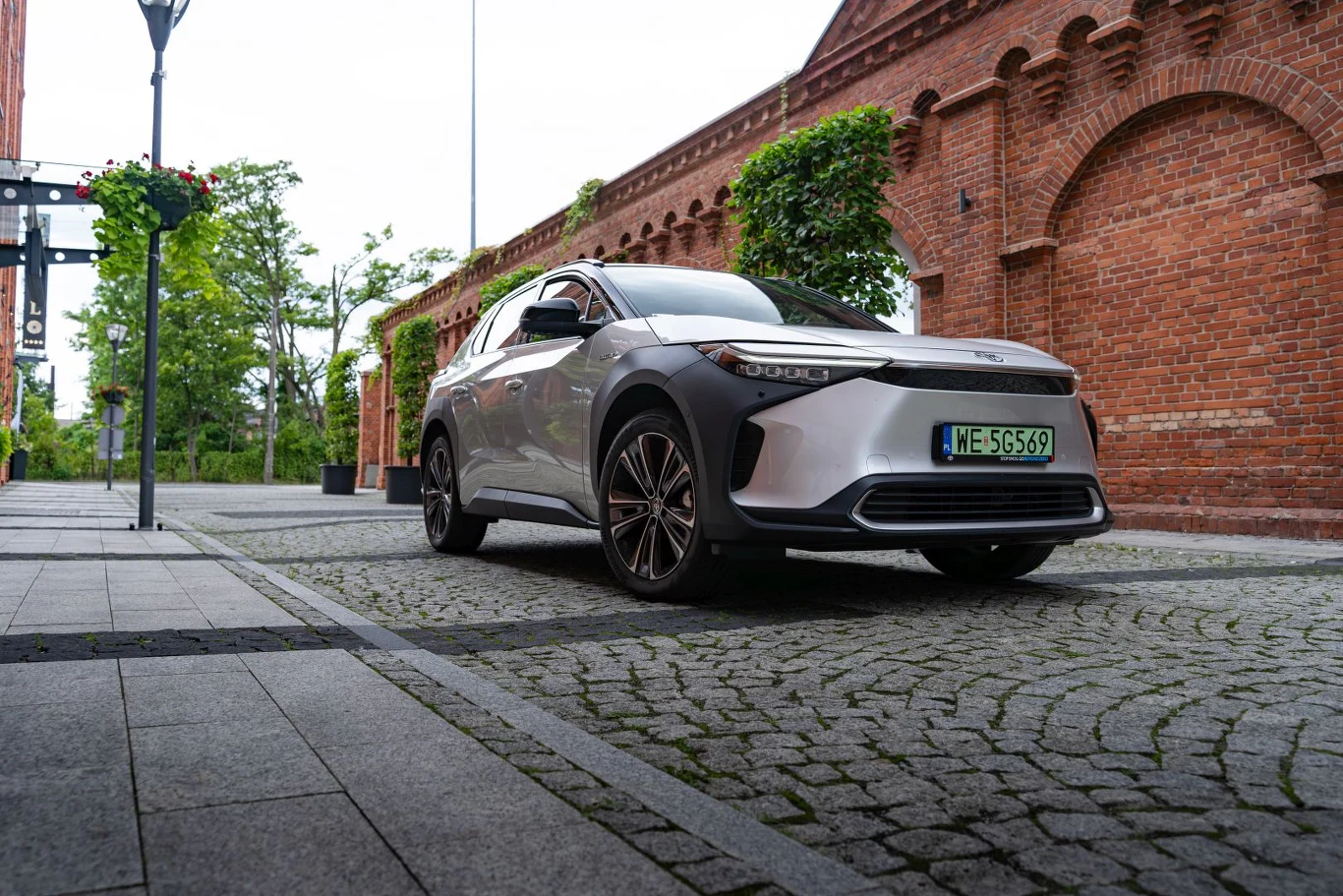 Toyota bZ4X 218 KM 4x4 XMODE