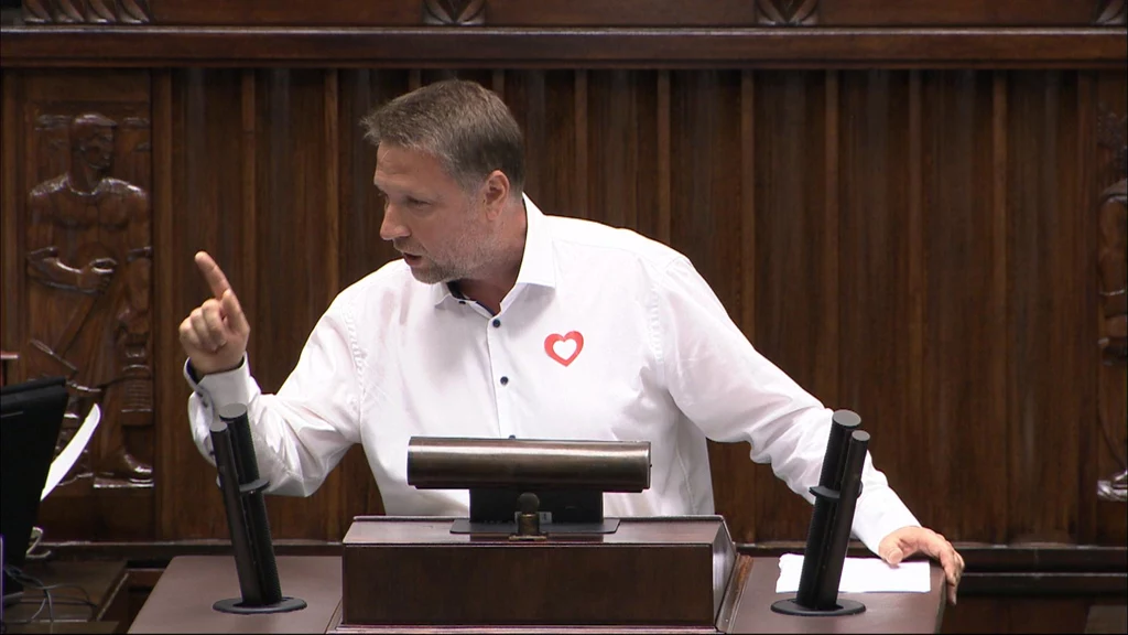 Poseł Marcin Kierwiński podczas debaty w sprawie wniosku rządu o przeprowadzenie referendum Poseł Marcin Kierwiński podczas debaty w sprawie wniosku rządu o przeprowadzenie referendum