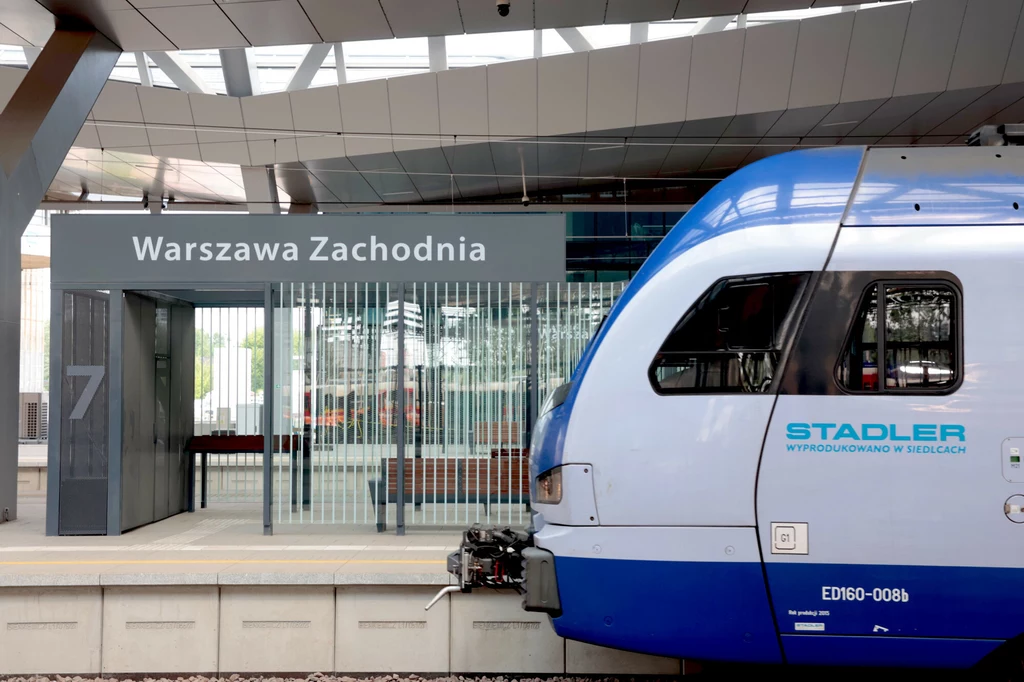 Pociągi jadące przez Warszawę Zachodnią dotują niekiedy ponad 100 minut opóźnienia Pociągi jadące przez Warszawę Zachodnią dotują niekiedy ponad 100 minut opóźnienia