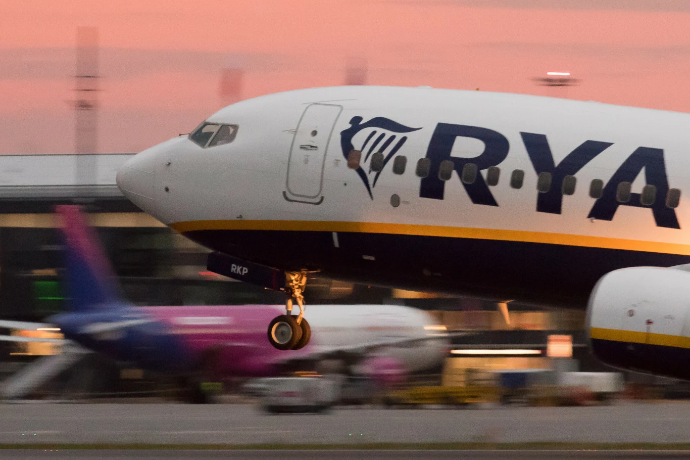 Wizzair i Ryanair - jaki bagaż można zabrać? Wizzair i Ryanair - jaki bagaż można zabrać?
