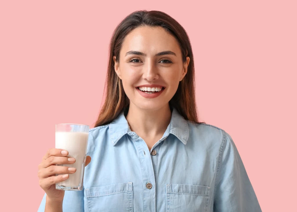 Jakie zalety wynikają z picia mleka owsianego?