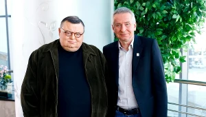 Wojciech Mann i Krzysztof Materna w 2010 roku