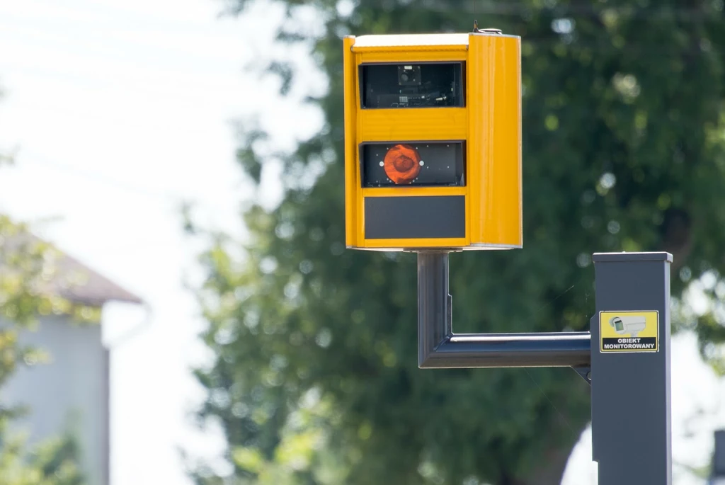 Od początku wakacji do końca lipca polskie fotoradary zarejestrowały 122 tys. wykroczeń