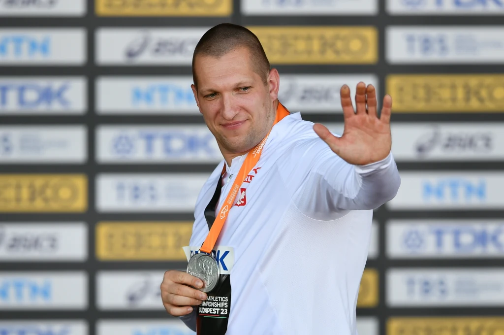 Wojciech Nowicki Wojciech Nowicki