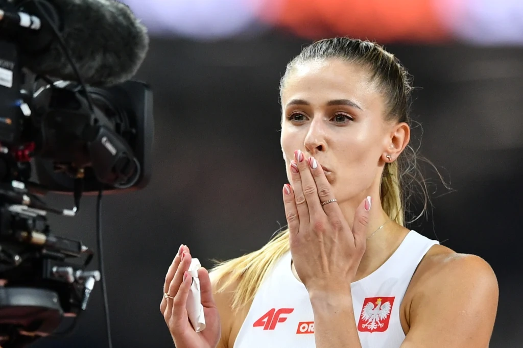 Natalia Kaczmarek Natalia Kaczmarek