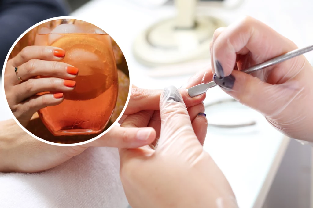 Aperol spritz nails to najmodniejsze paznokcie na koniec wakacji