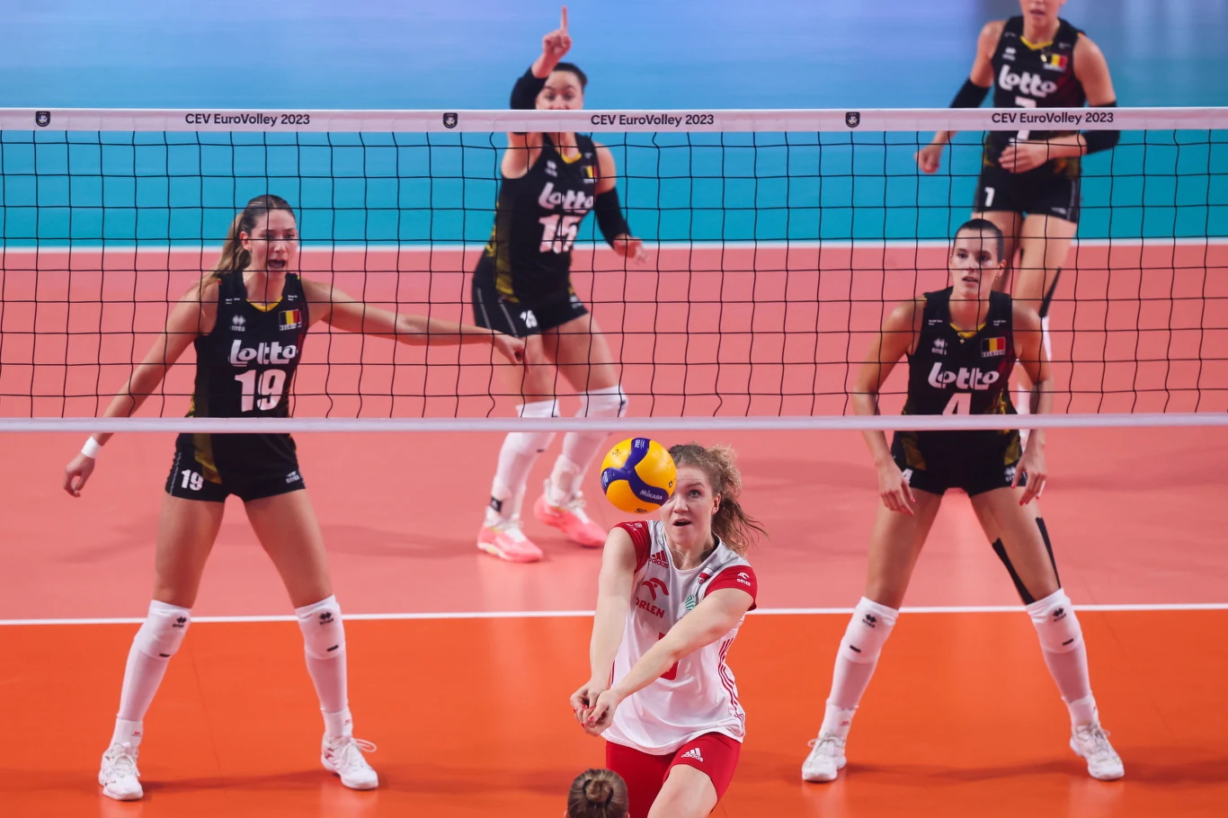 Agnieszka Korneluk w czasie meczu z Belgią