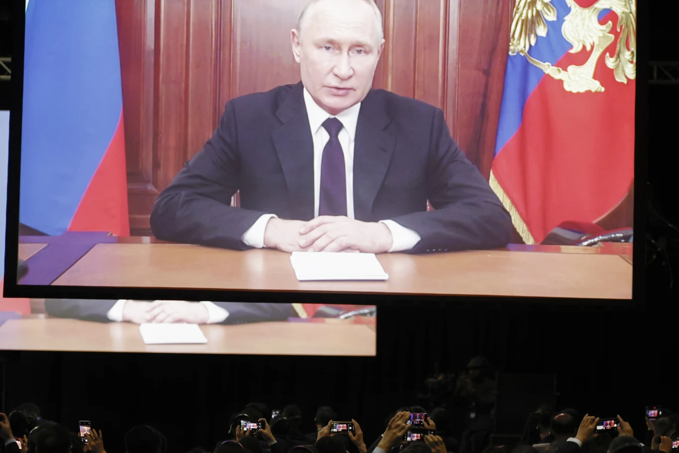 Władimir Putin zabrał głos na szczycie BRICS. Nagranie zaskakuje Władimir Putin zabrał głos na szczycie BRICS. Nagranie zaskakuje