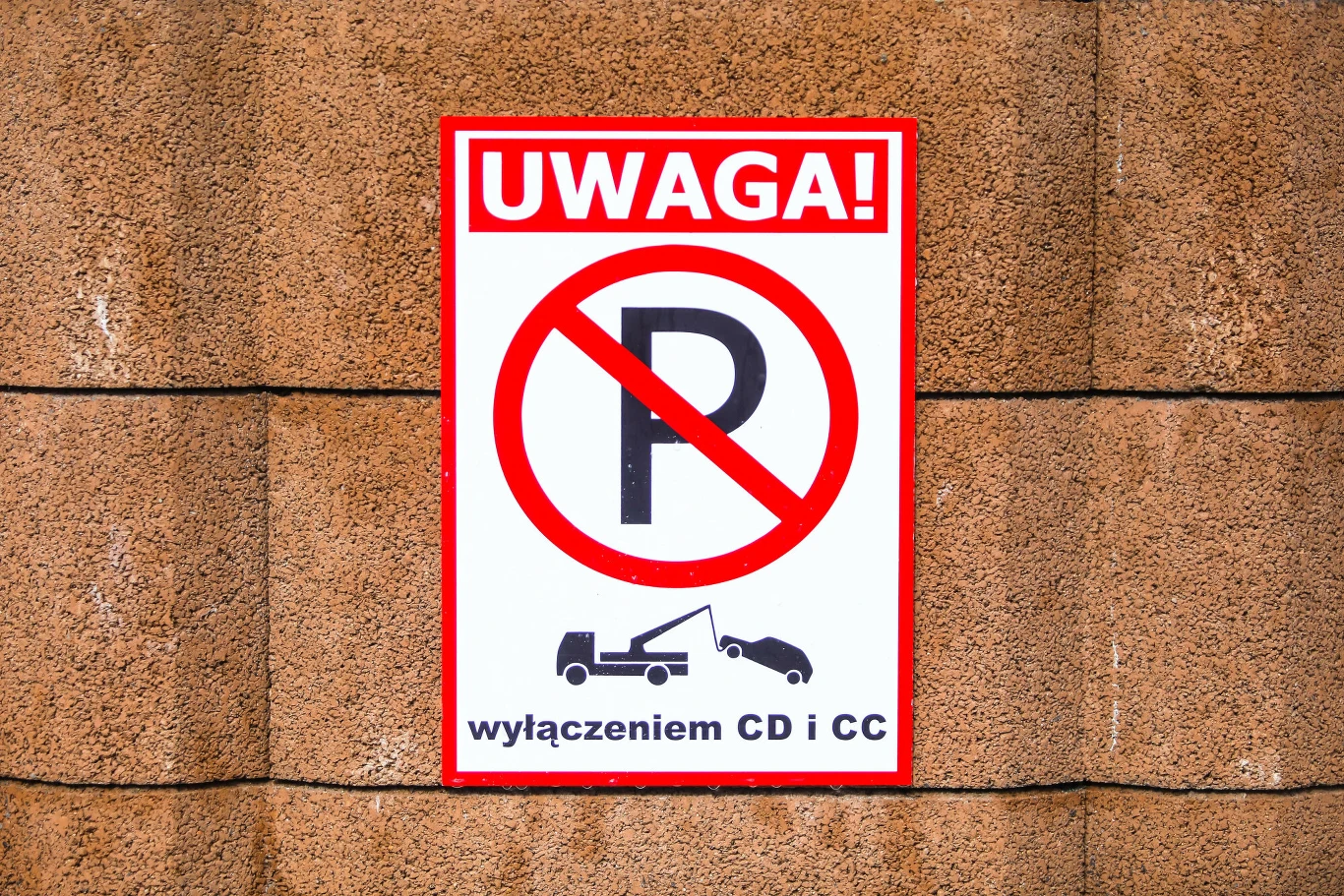 W niektórych miejscach mogą parkować jedynie samochody dyplomatyczne