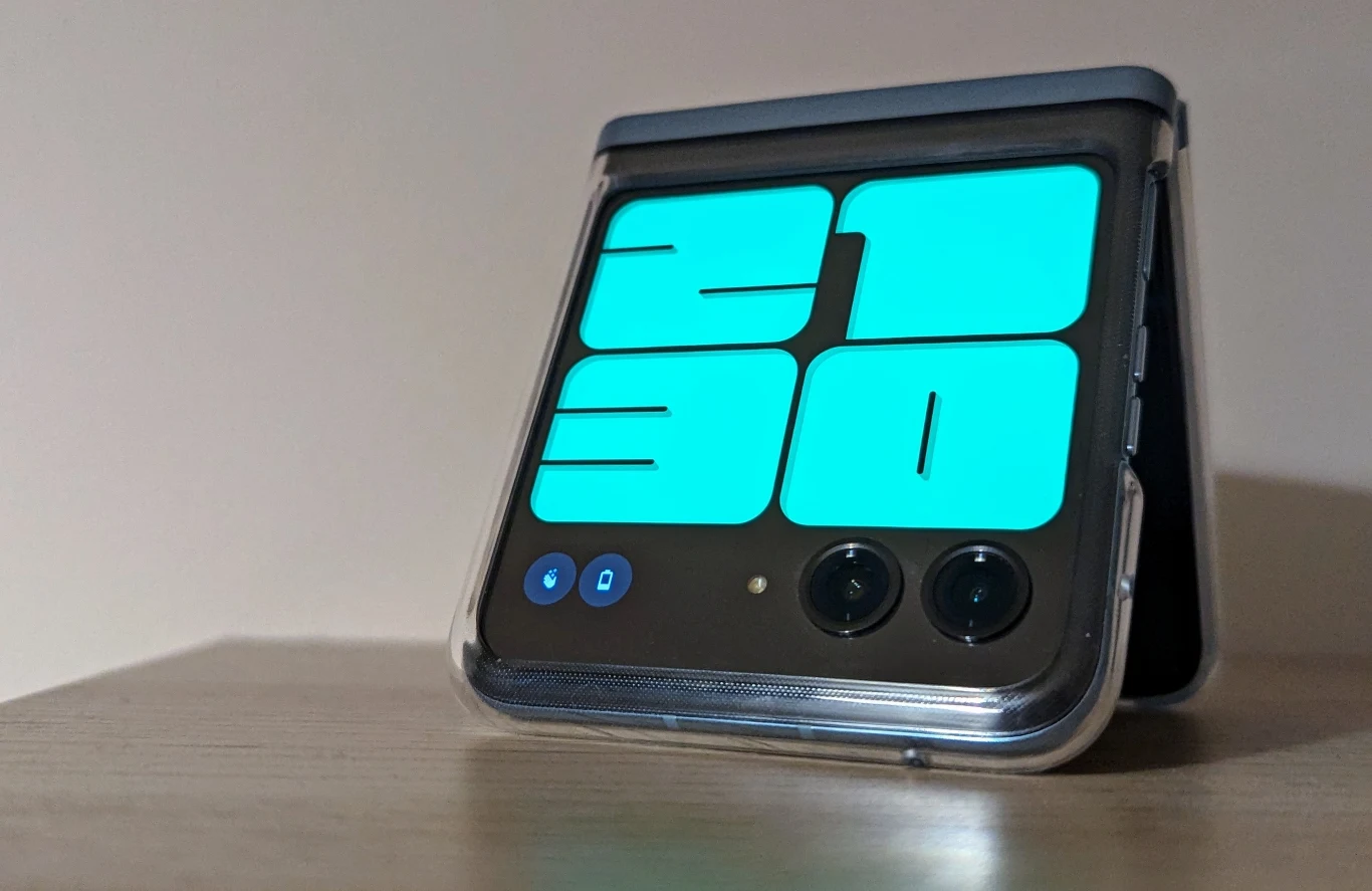 Motorola Razr 40 Ultra - jeden z najlepszych składaków na rynku? Motorola Razr 40 Ultra - jeden z najlepszych składaków na rynku?