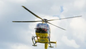 Niebezpieczny wypadek w Skorogoszczy (woj. opolskie). 2,5-latek został zabrany do szpitala śmigłowcem LPR. Zdj. ilustracyjne