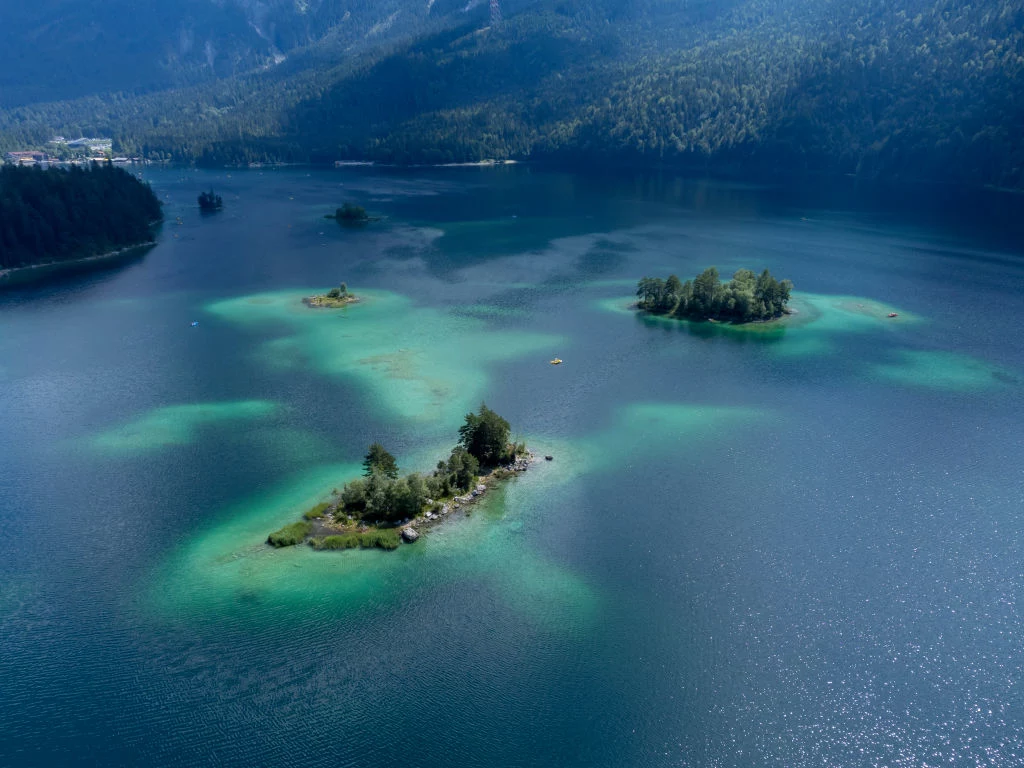 Widok na jezioro Eibsee