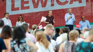 Politycy Lewicy podczas wiecu w Częstochowie