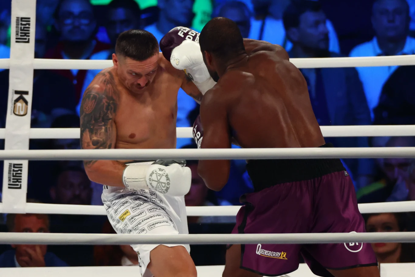 Ołeksandr Usyk w walce z Danielem Duboisem Ołeksandr Usyk w walce z Danielem Duboisem