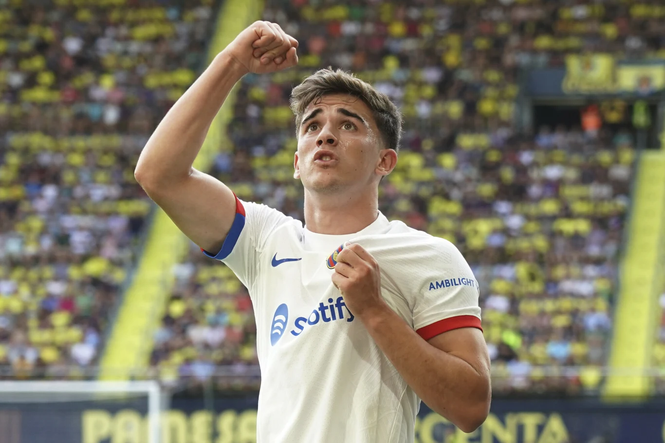 Gavi po zdobyciu gola dla FC Barcelona Gavi po zdobyciu gola dla FC Barcelona