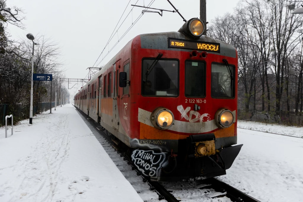 Kultowy polski pociąg zjedzie z torów.