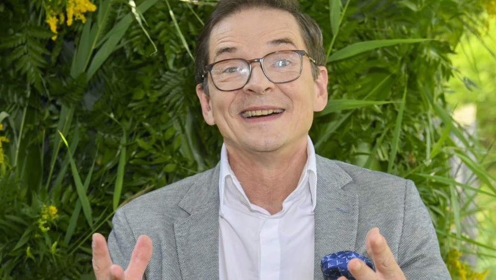 Gospodarzem "Va Banque" od 2020 roku jest Przemysław Babiarz Gospodarzem "Va Banque" od 2020 roku jest Przemysław Babiarz