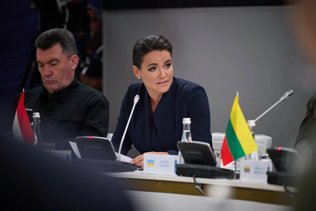 Prezydent Węgier Katalin Novak złożyła wizytę w Kijowie 23 sierpnia Prezydent Węgier Katalin Novak złożyła wizytę w Kijowie 23 sierpnia