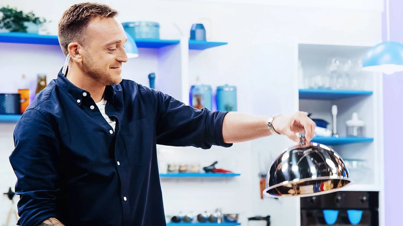 Mateusz Gessler w programie "Para do gara. Ona mówi, on gotuje" Mateusz Gessler w programie "Para do gara. Ona mówi, on gotuje"