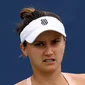 Lauren Davis