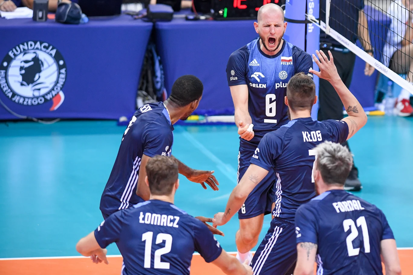 Bartosz Kurek wraz z kolegami Bartosz Kurek wraz z kolegami