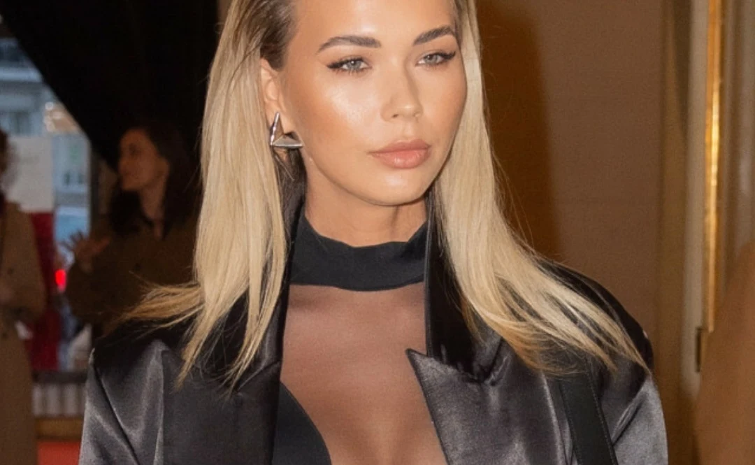 Sandra Kubicka Sandra Kubicka