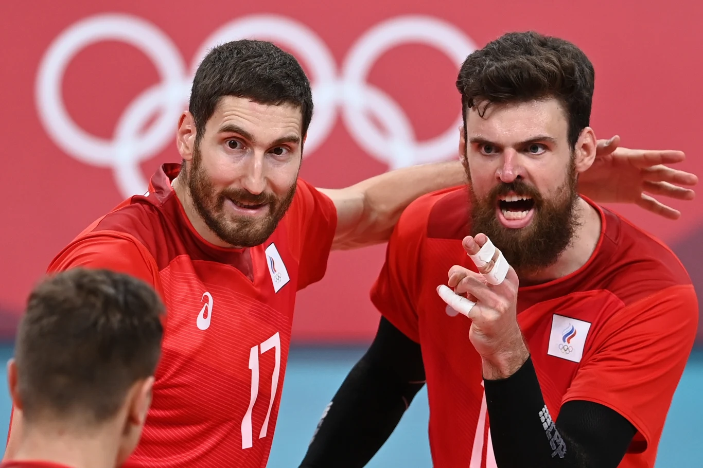 Maksim Michajłow (z lewej) był ostatnim MVP rosyjskiej kadry w mistrzostwach Europy w 2017 roku