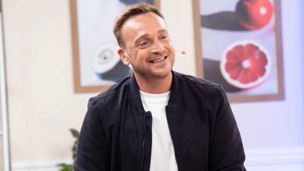 Uczestniczki "Pary do gara" flirtują z Mateuszem Gesslerem. Tego nikt się nie spodziewał Uczestniczki "Pary do gara" flirtują z Mateuszem Gesslerem. Tego nikt się nie spodziewał