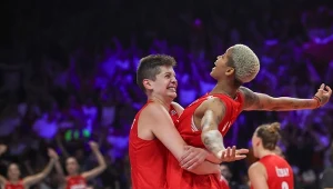 Radość Ebrar Karakurt i Melissy Vargas w finale ME siatkarek